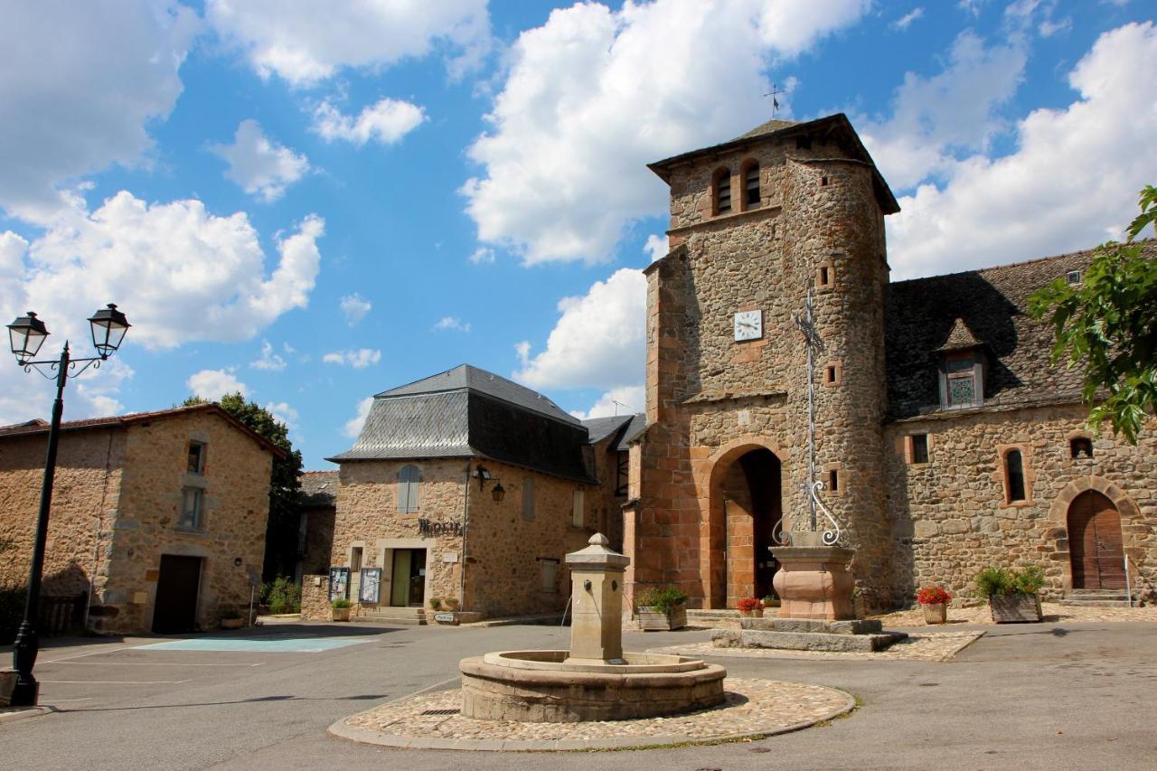 Chambres D'Hotes Du Presbytere La Bastide-l'Eveque Экстерьер фото